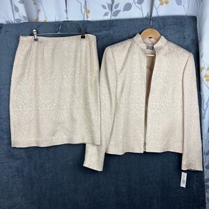 NWT Kate Hill Cream Tan Pencil Skirt Set Work Sz 10P MSRP $120